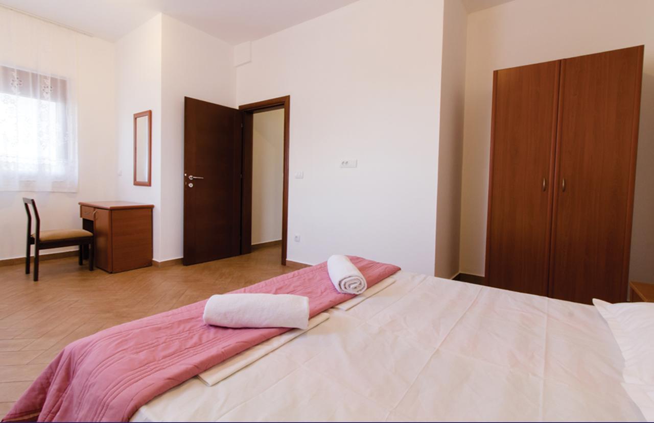 Apartments Kan อุลซิน ภายนอก รูปภาพ